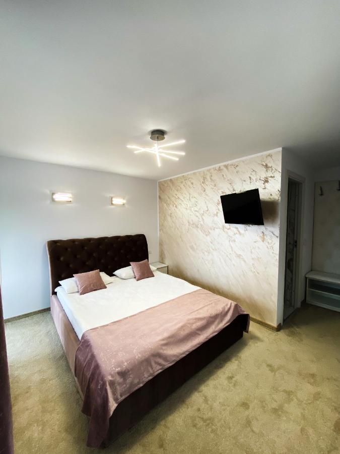 Casa Ina Hotel Moisei Luaran gambar